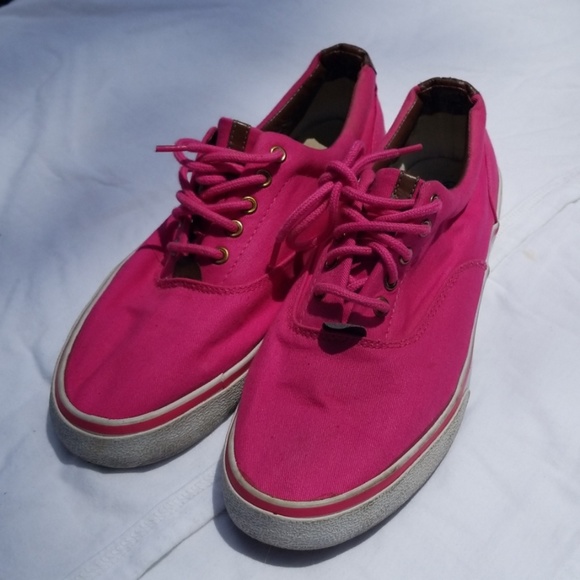 pink deck shoes